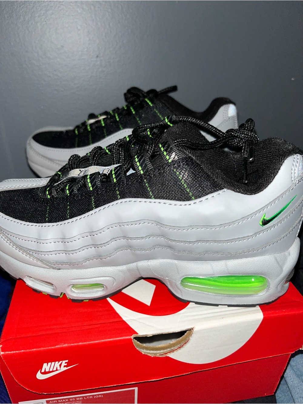 Nike Kids Air Max Sneakers in Black, White & Neon Green
